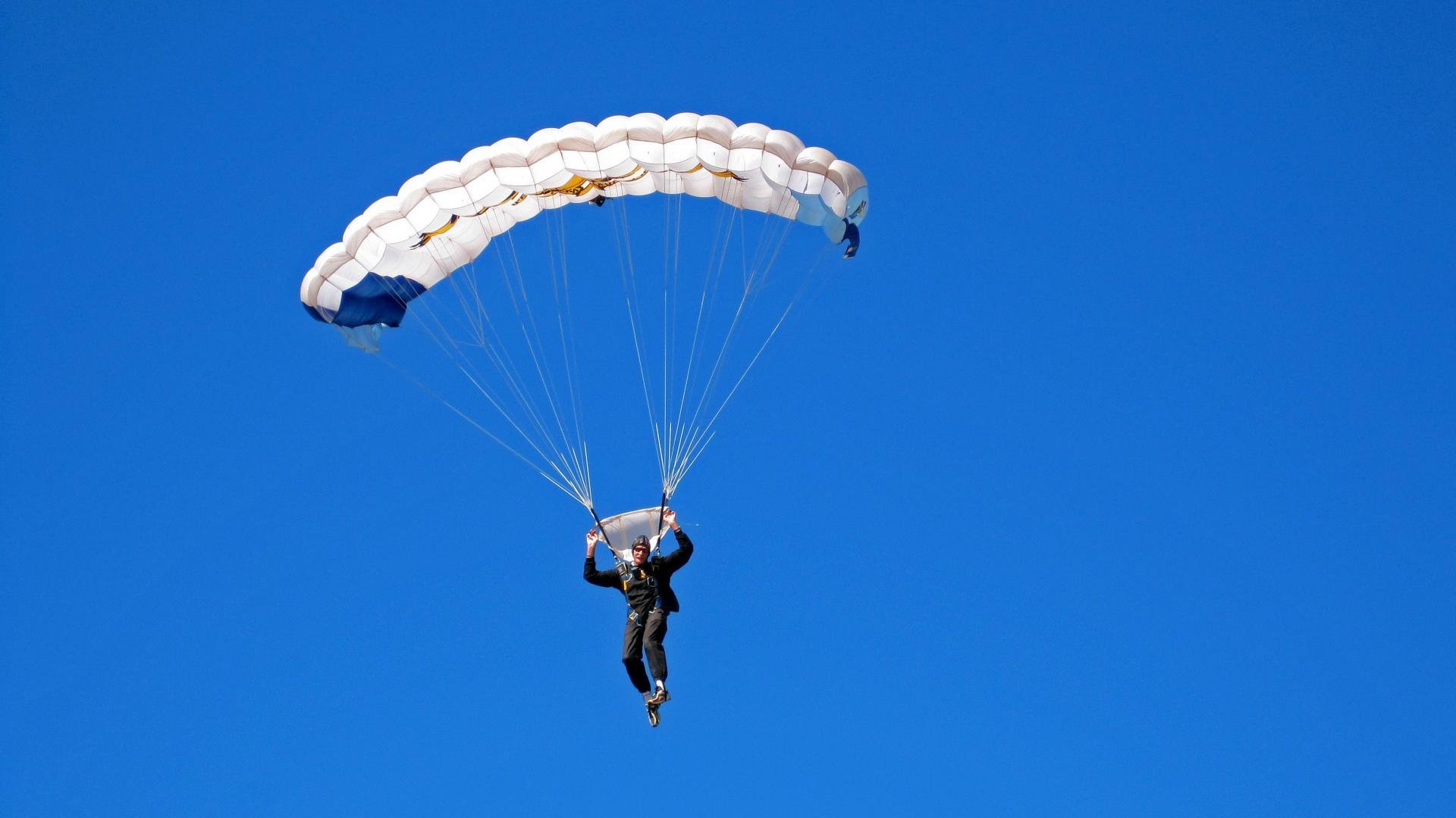 《王者荣耀玩家社区热议：未来竞技模式将如何改变？》，王者荣耀 竞技游戏