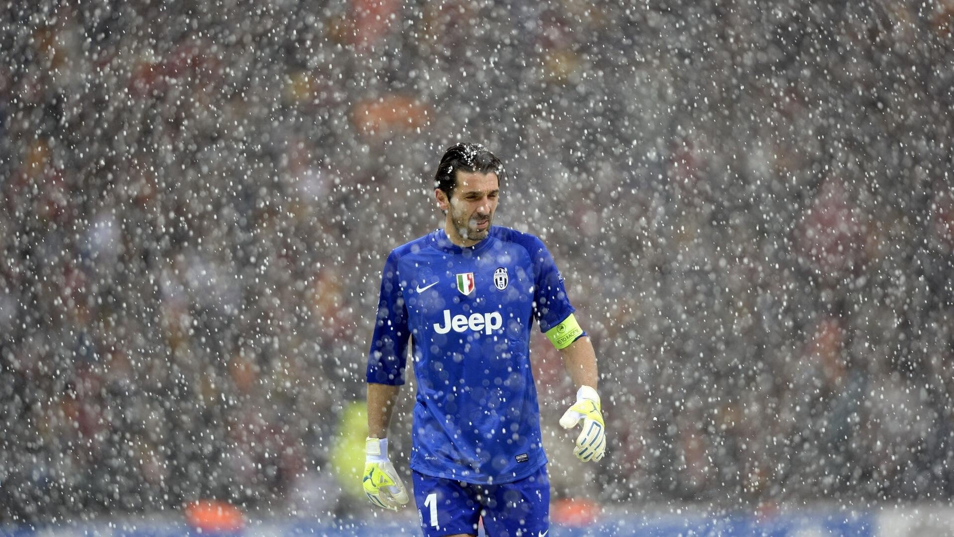 瞬间回顾：比赛中的惊喜瞬间集锦！，比赛精彩时刻