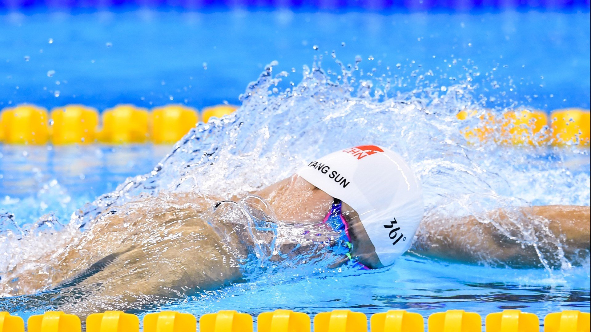 英格兰女王公开祝贺奥运表现，英国女王英格兰队